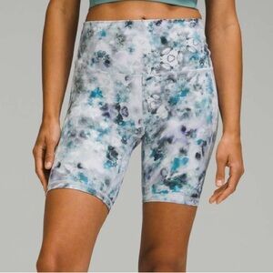 Lululemon Align Short 8" in Kaleidofloral Multi